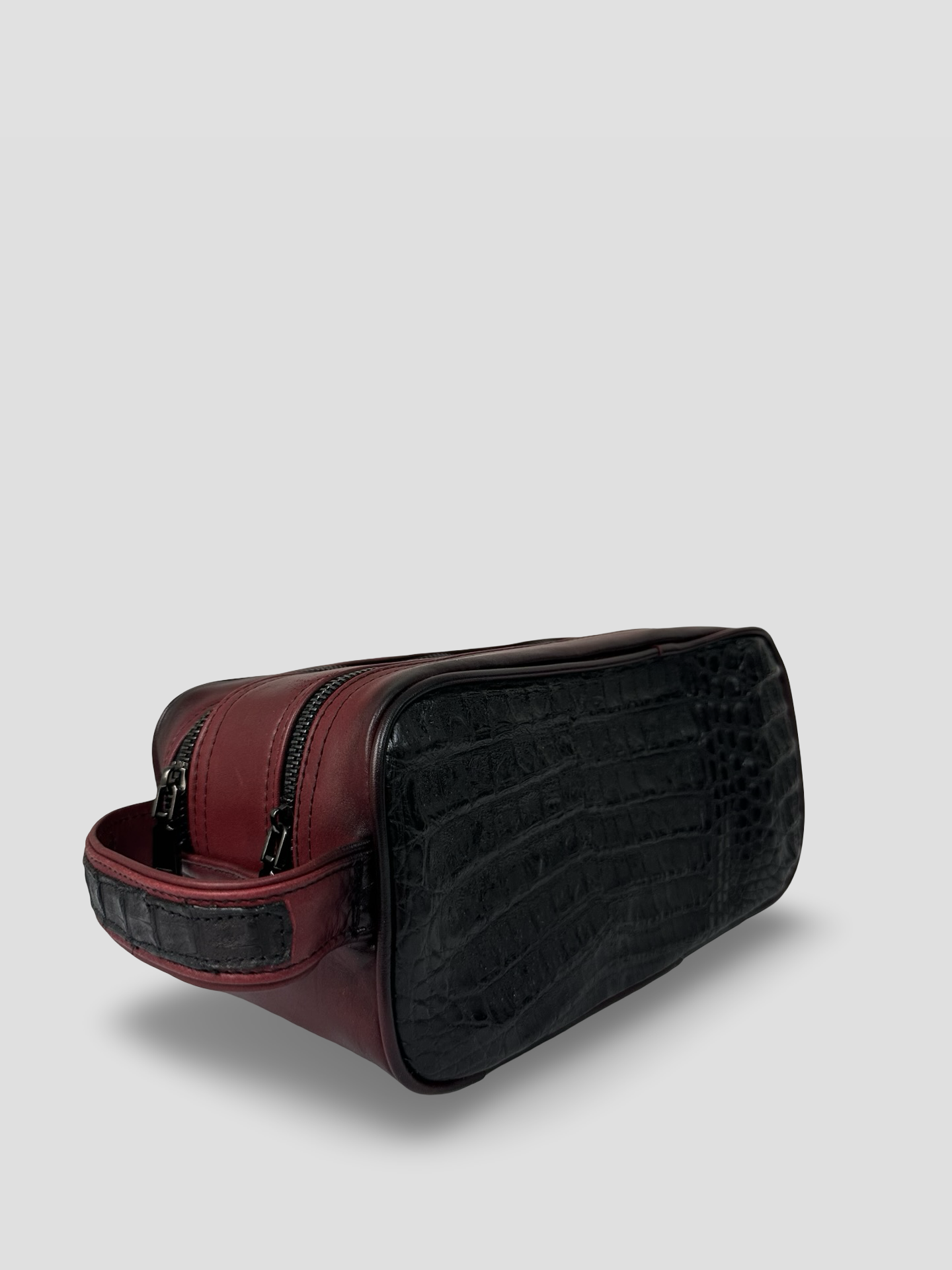 Neceser Caimán Black Cherry