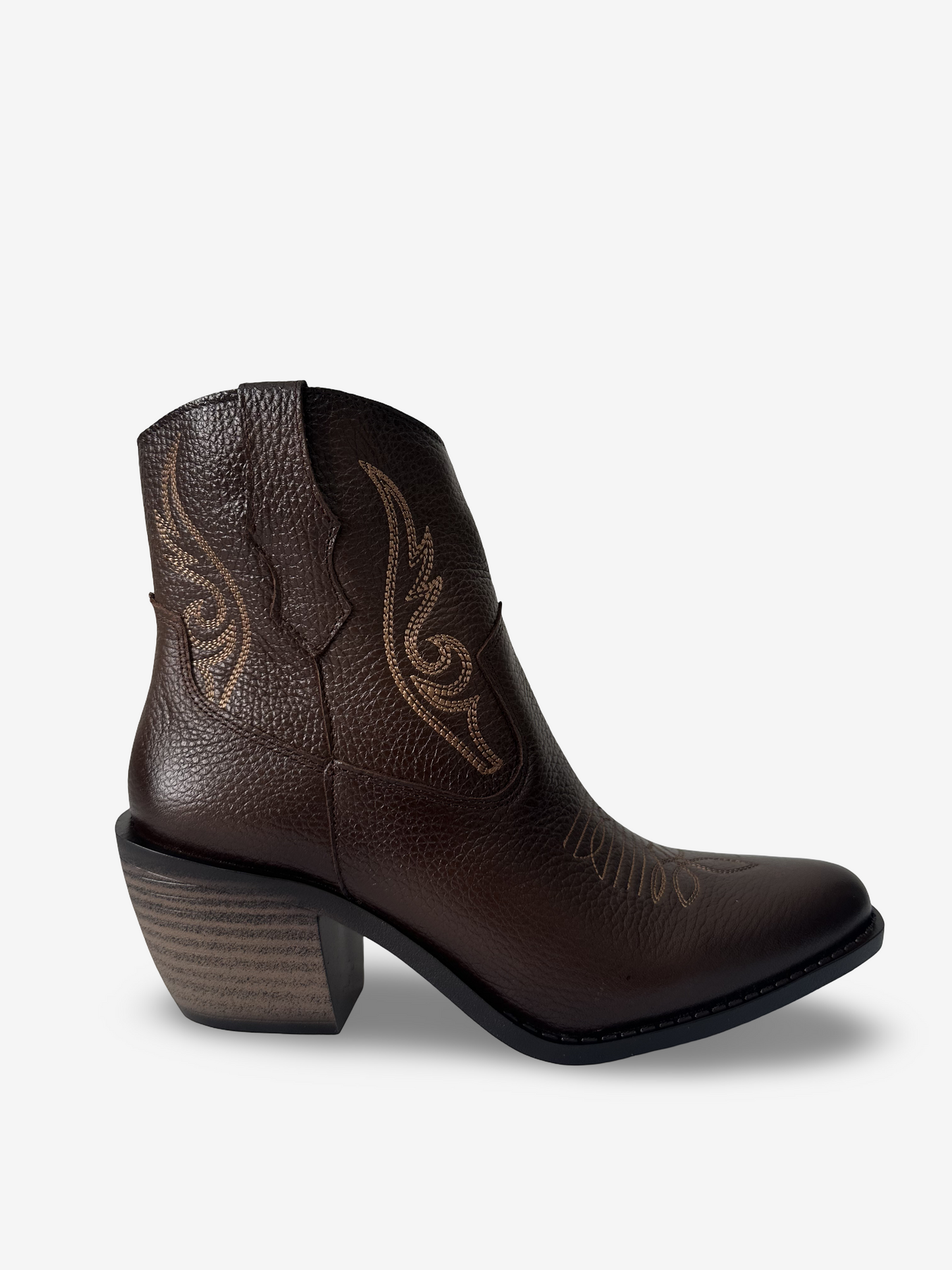 Modelo Dallas Mocha