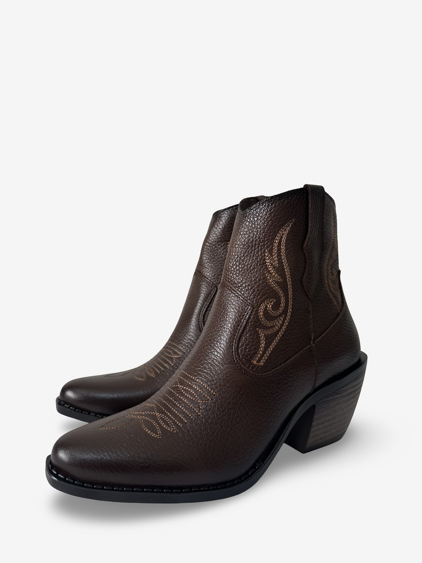 Modelo Dallas Mocha